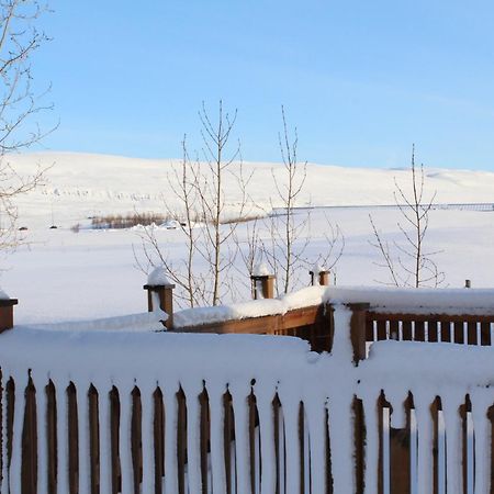 Lonsa Guesthouse Akureyri Buitenkant foto