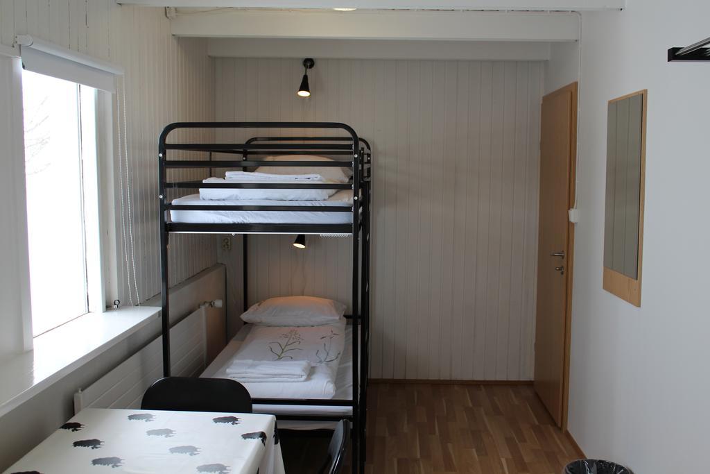 Lonsa Guesthouse Akureyri Buitenkant foto