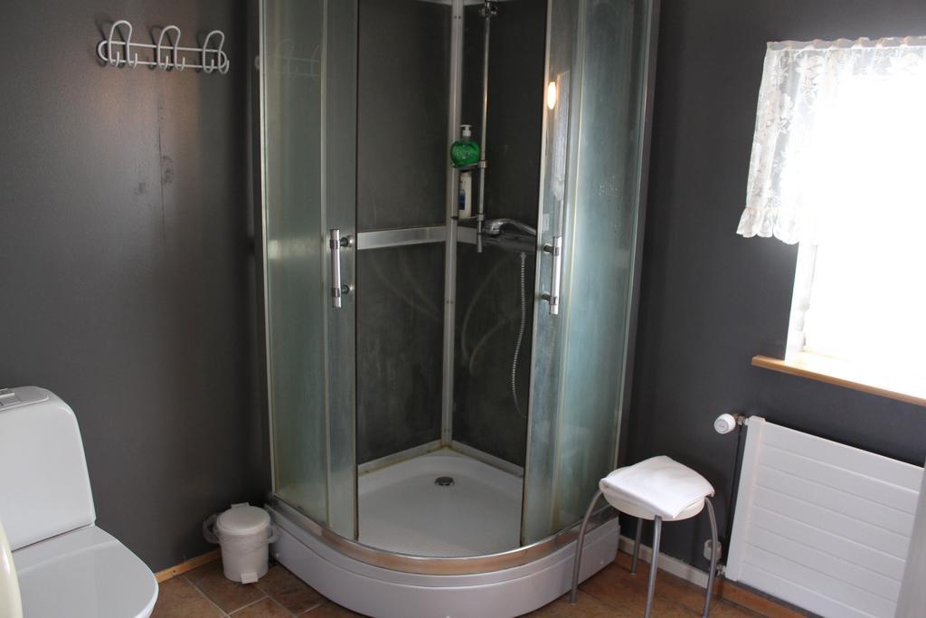 Lonsa Guesthouse Akureyri Buitenkant foto