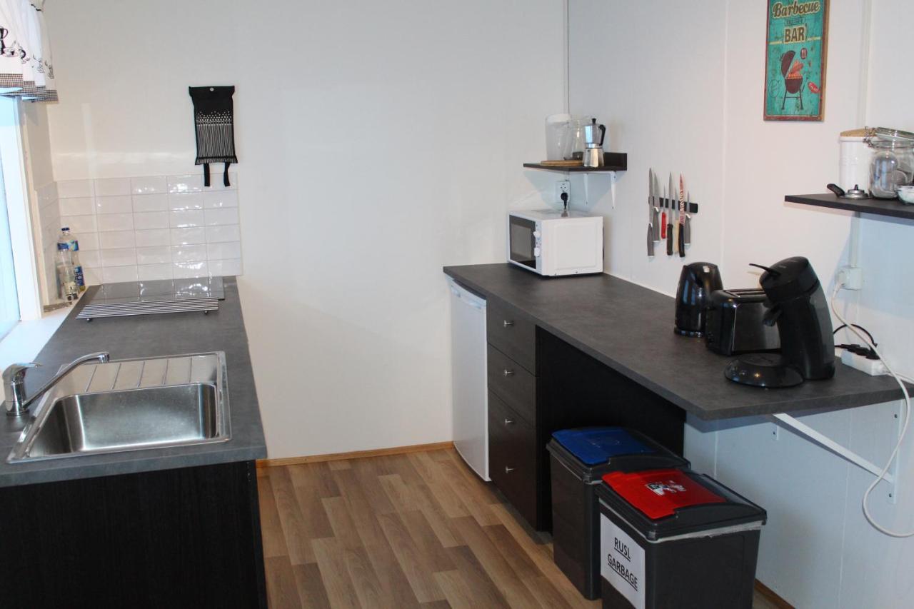 Lonsa Guesthouse Akureyri Buitenkant foto