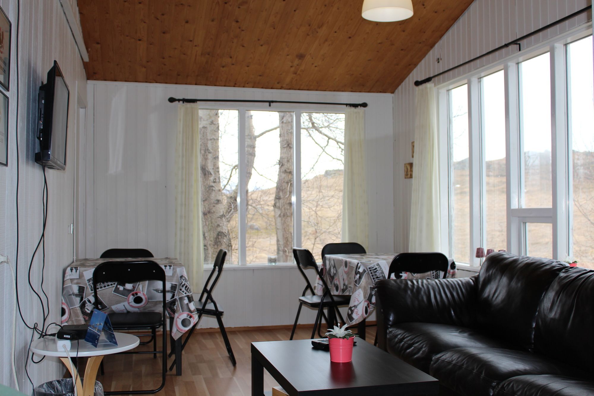 Lonsa Guesthouse Akureyri Buitenkant foto